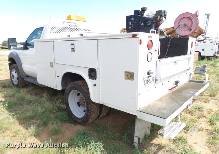 image for item FB9502 2011 Ford F450 Super Duty service truck