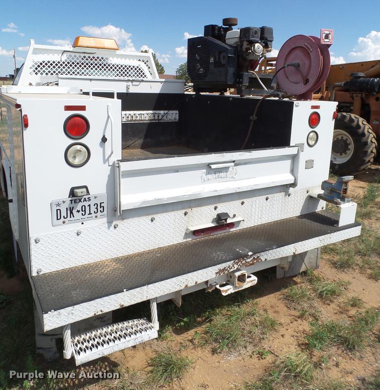 image for item FB9502 2011 Ford F450 Super Duty service truck