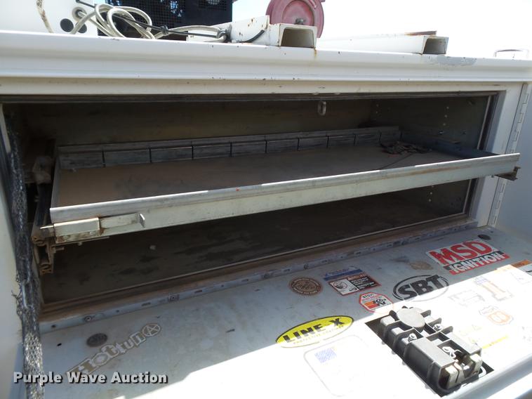 image for item FB9502 2011 Ford F450 Super Duty service truck