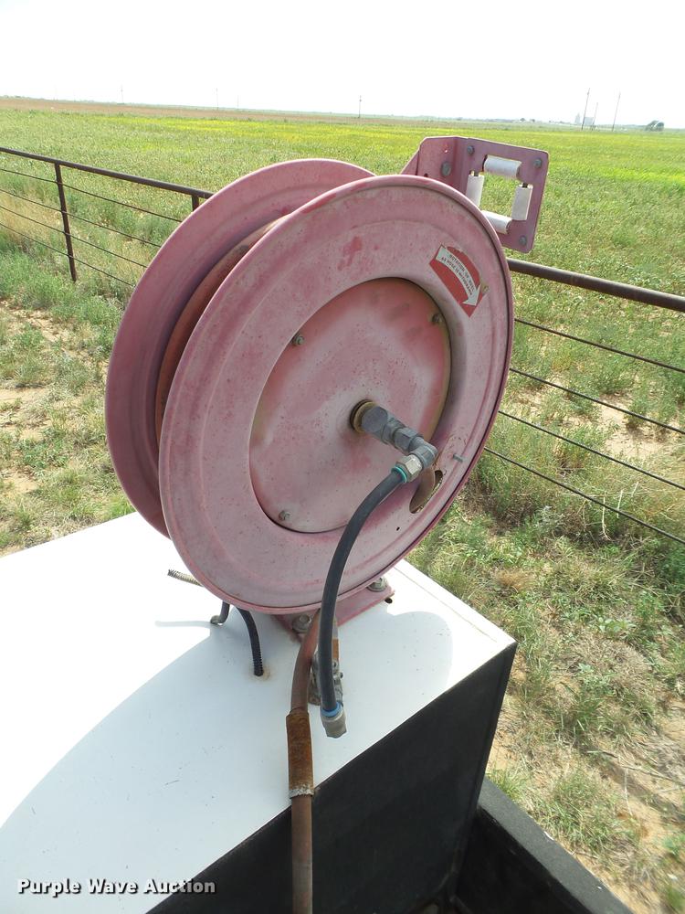 image for item FB9502 2011 Ford F450 Super Duty service truck