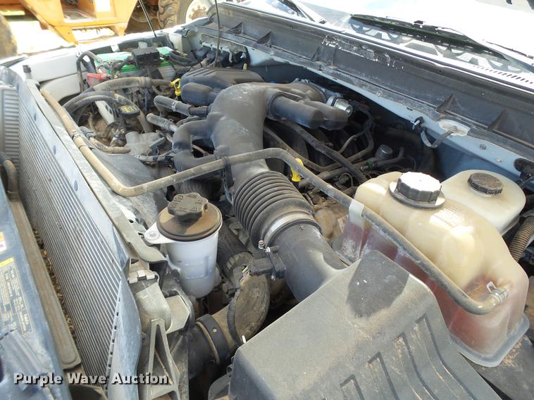 image for item FB9502 2011 Ford F450 Super Duty service truck