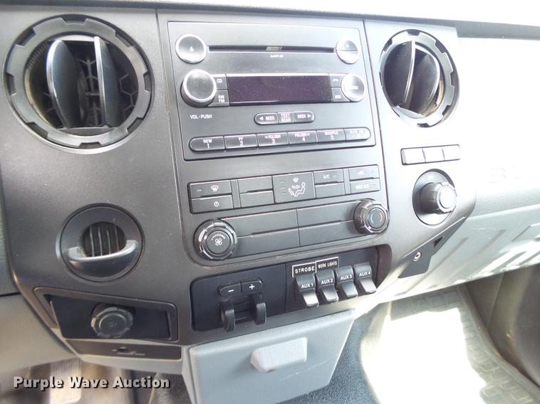 image for item FB9502 2011 Ford F450 Super Duty service truck