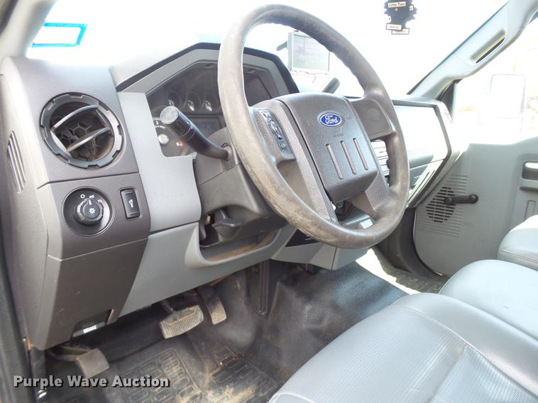 image for item FB9502 2011 Ford F450 Super Duty service truck