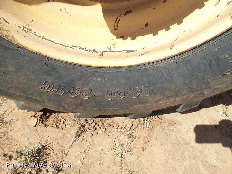 image for item FB9503 2002 Lull 1044C-54 telehandler