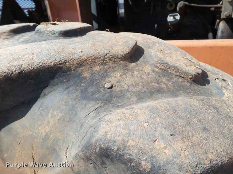 image for item FB9503 2002 Lull 1044C-54 telehandler