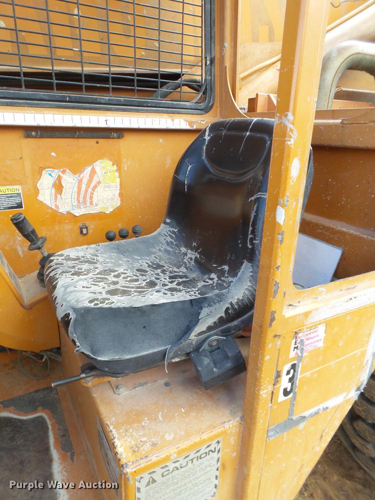 image for item FB9503 2002 Lull 1044C-54 telehandler