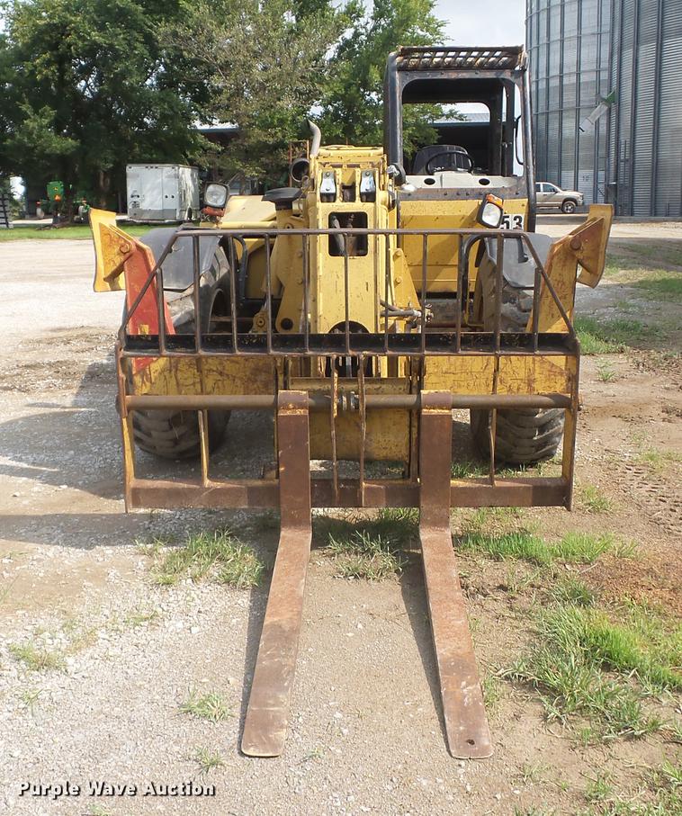 image for item K6261 1999 Caterpillar TH83 telehandler