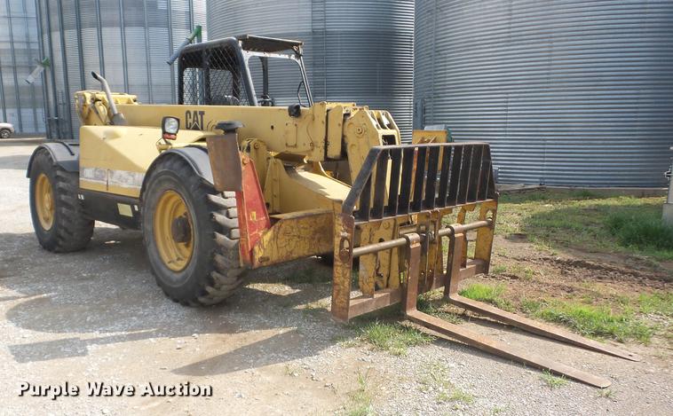 image for item K6261 1999 Caterpillar TH83 telehandler