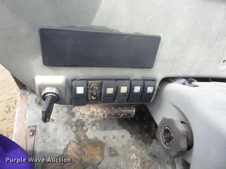 image for item K6261 1999 Caterpillar TH83 telehandler