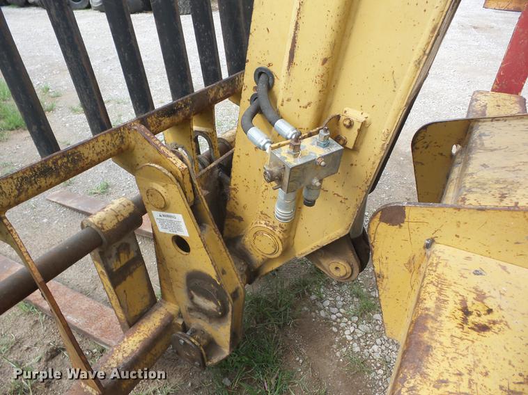 image for item K6261 1999 Caterpillar TH83 telehandler