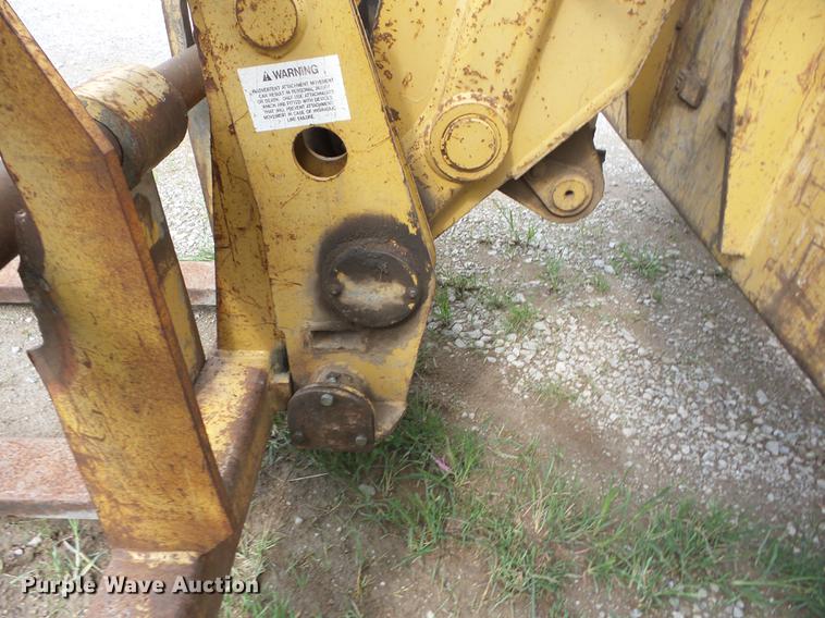 image for item K6261 1999 Caterpillar TH83 telehandler