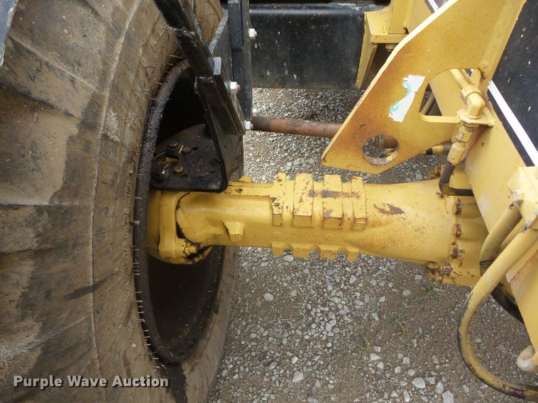 image for item K6261 1999 Caterpillar TH83 telehandler