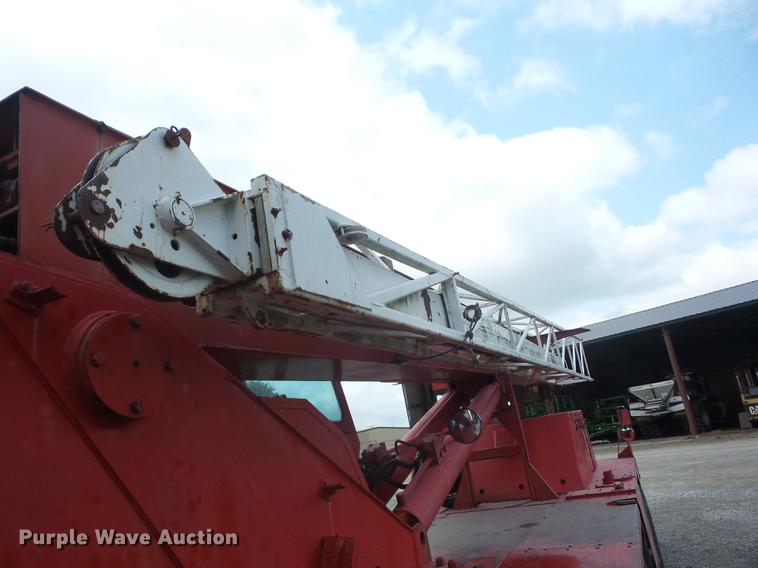 image for item K6262 1983 Koehring Bantam T888B crane