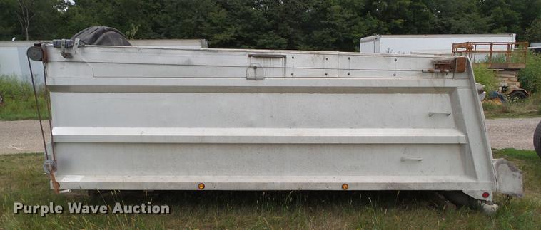 image for item L5690 Aluminum dump bed