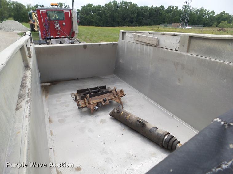 image for item L5690 Aluminum dump bed