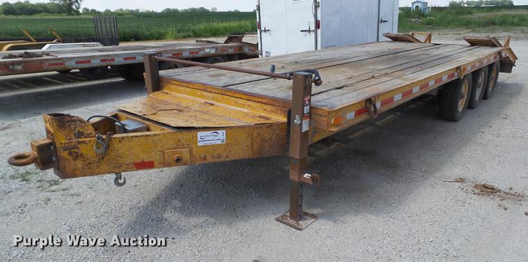 image for item L5691 1978 Belshe T4 equipment trailer