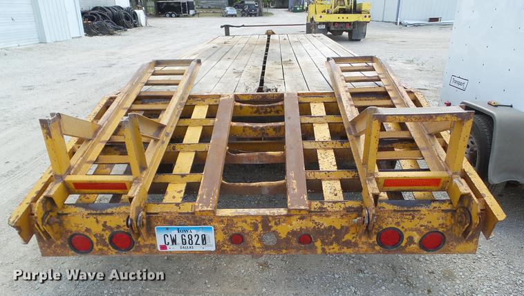 image for item L5691 1978 Belshe T4 equipment trailer