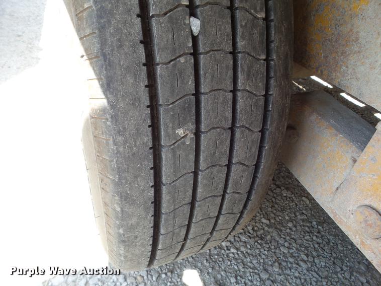 image for item L5691 1978 Belshe T4 equipment trailer