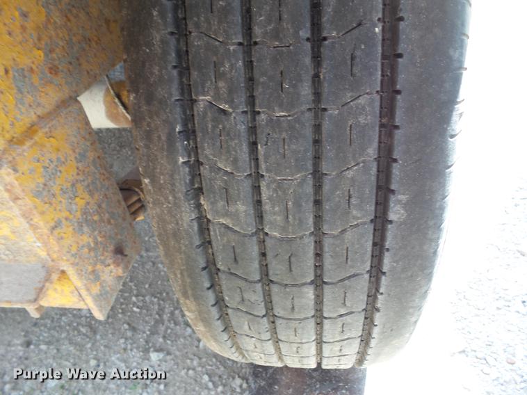 image for item L5691 1978 Belshe T4 equipment trailer