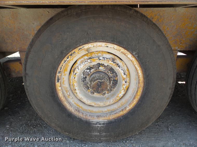 image for item L5691 1978 Belshe T4 equipment trailer