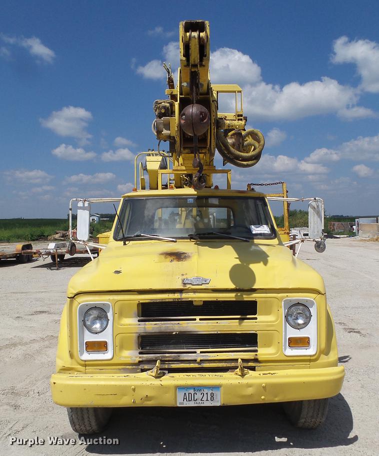 image for item L5692 1970 Chevrolet C60 drill rig truck