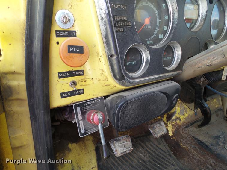 image for item L5692 1970 Chevrolet C60 drill rig truck