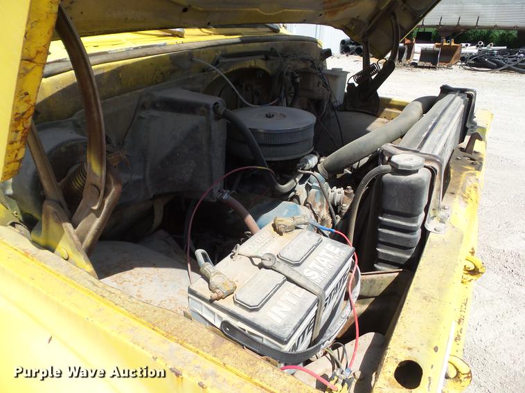 image for item L5692 1970 Chevrolet C60 drill rig truck