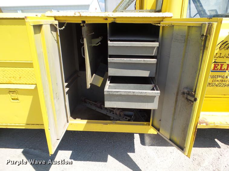 image for item L5692 1970 Chevrolet C60 drill rig truck