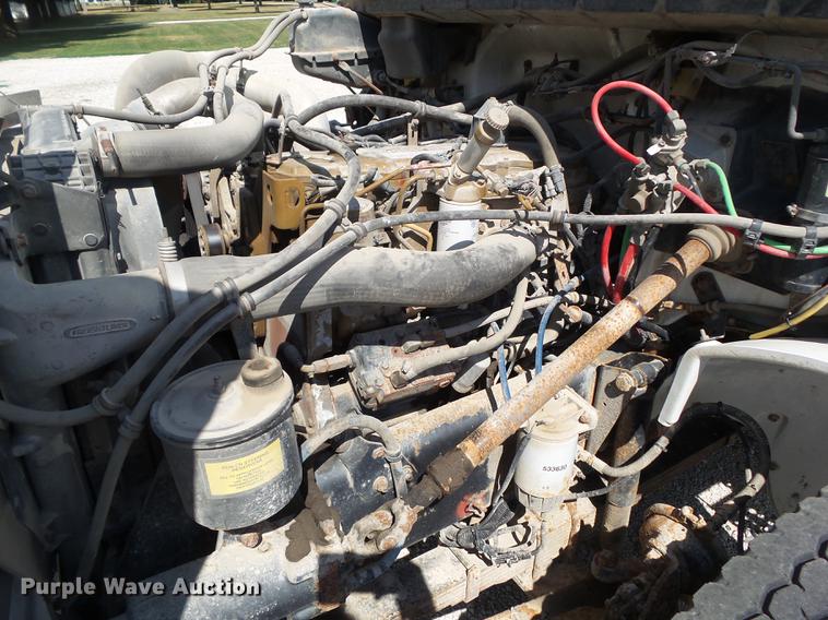 image for item L5693 2000 Freightliner FL70 bucket truck