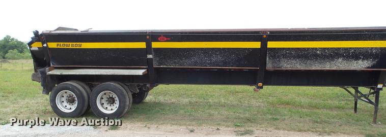 image for item L5694 2000 Flowboy live bottom trailer