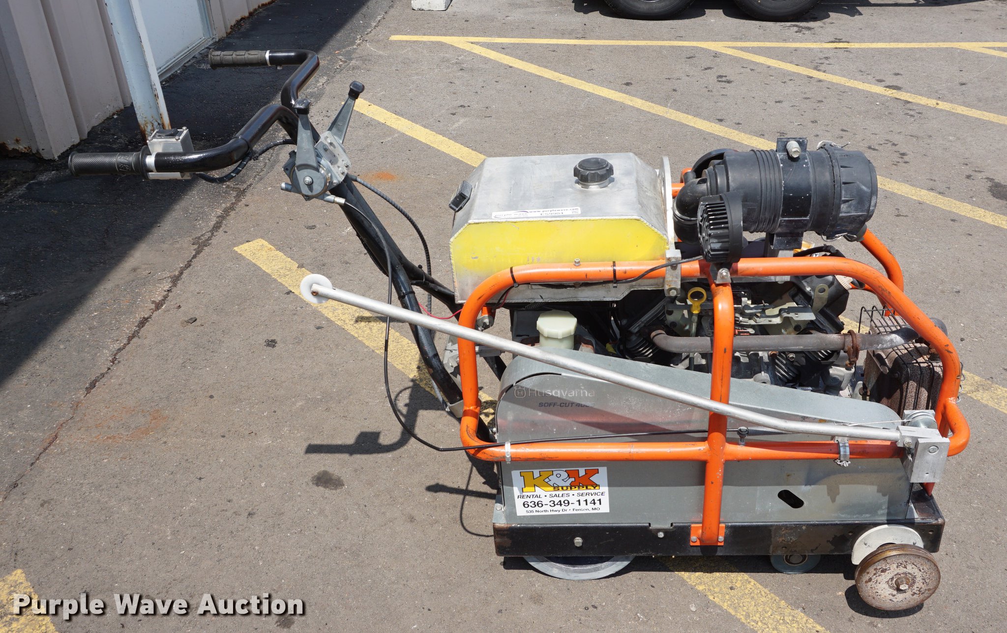 SoffCut X4000 Prowler concrete saw in Olathe, KS Item ES9904 sold