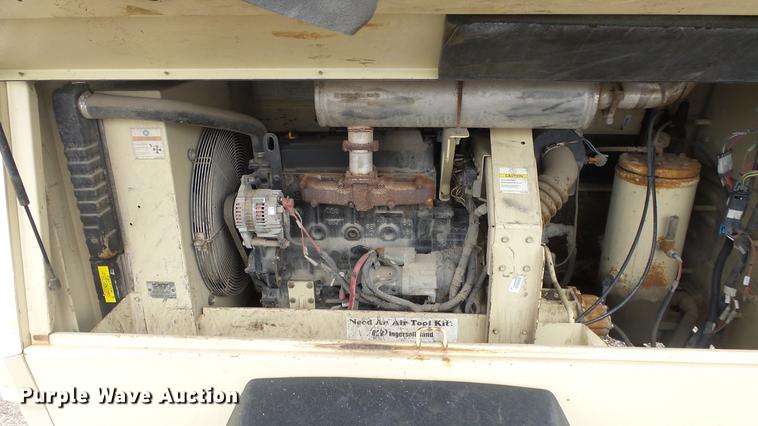 image for item DC1258 2004 Ingersoll Rand P185WIP compressor