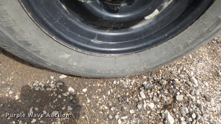 image for item DC1258 2004 Ingersoll Rand P185WIP compressor