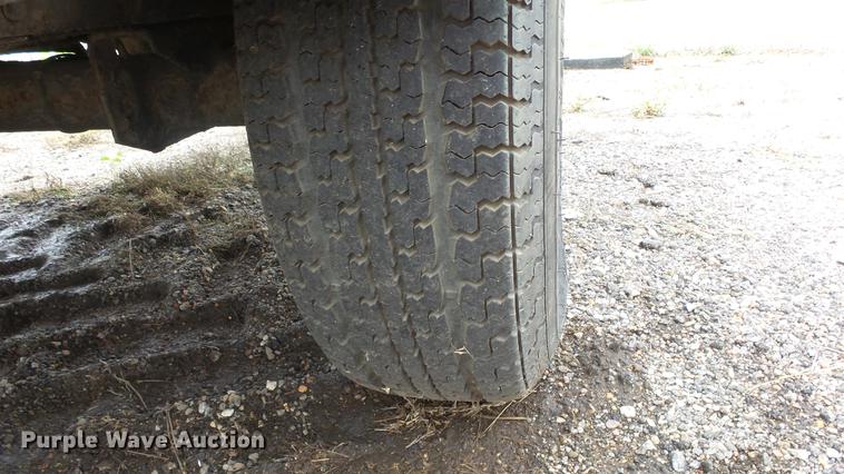 image for item DC1258 2004 Ingersoll Rand P185WIP compressor