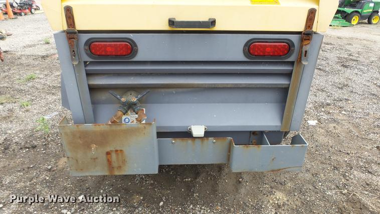 image for item DC1259 2007 Atlas Copco XAS185JD7 compressor
