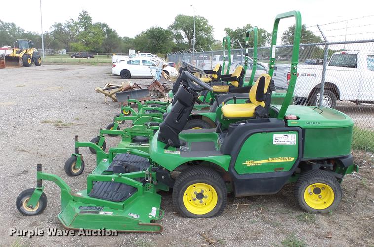image for item DC1260 2008 John Deere F1445 lawn mower