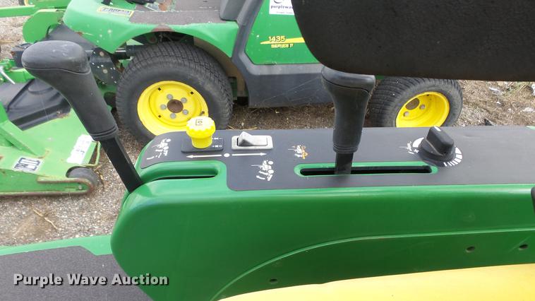 image for item DC1260 2008 John Deere F1445 lawn mower