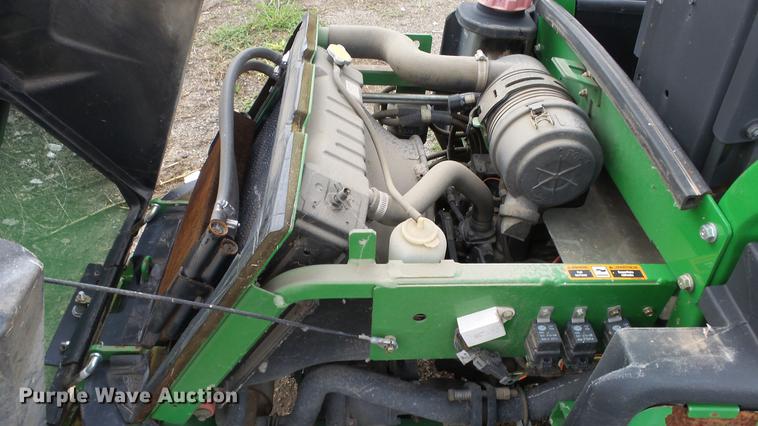 image for item DC1260 2008 John Deere F1445 lawn mower