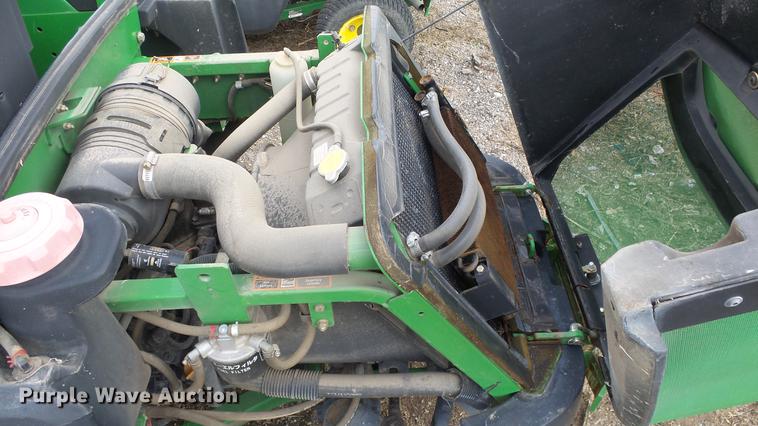 image for item DC1260 2008 John Deere F1445 lawn mower