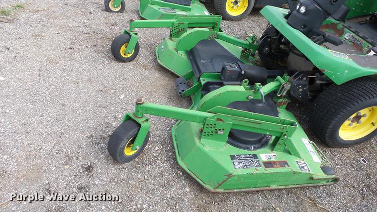 image for item DC1261 2005 John Deere F1445 lawn mower