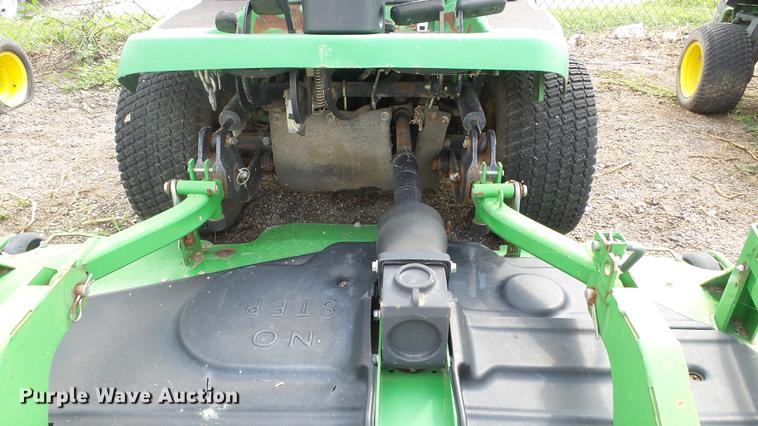 image for item DC1261 2005 John Deere F1445 lawn mower