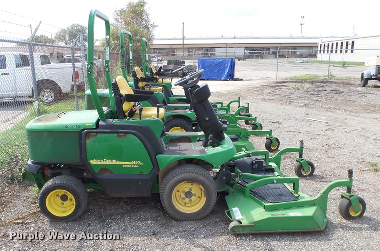image for item DC1262 2008 John Deere F1445 lawn mower
