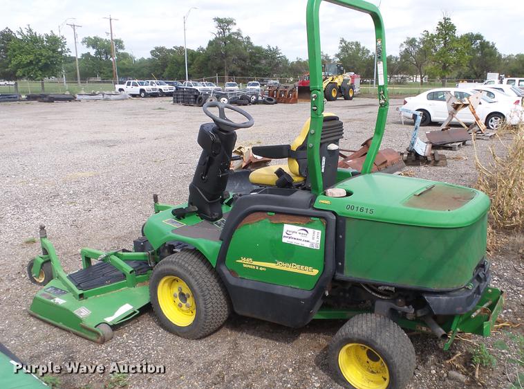 image for item DC1262 2008 John Deere F1445 lawn mower