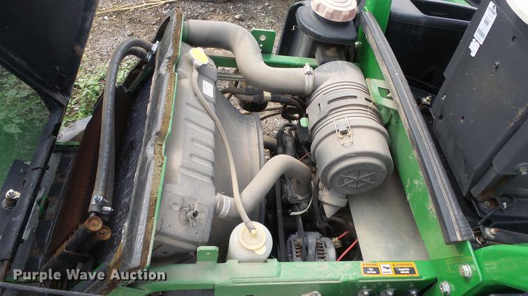 image for item DC1262 2008 John Deere F1445 lawn mower