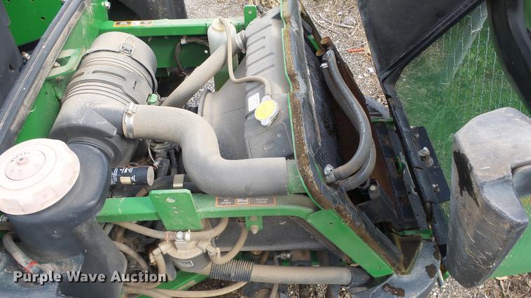 image for item DC1262 2008 John Deere F1445 lawn mower