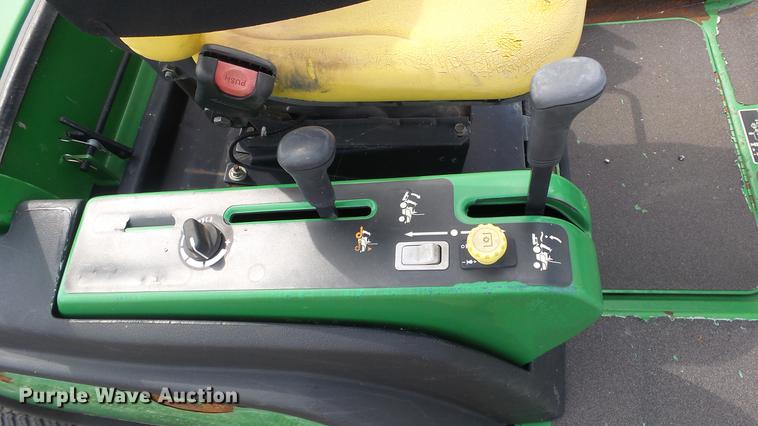 image for item DC1262 2008 John Deere F1445 lawn mower