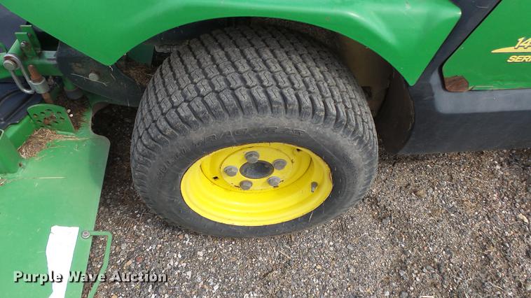 image for item DC1262 2008 John Deere F1445 lawn mower