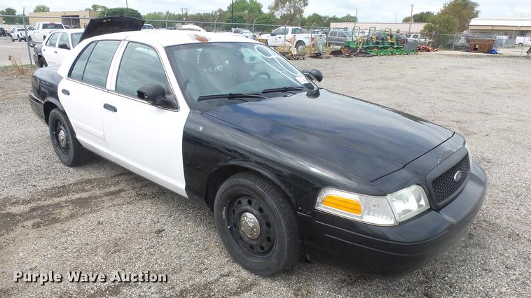 image for item DC1266 2009 Ford Crown Victoria Police Interceptor