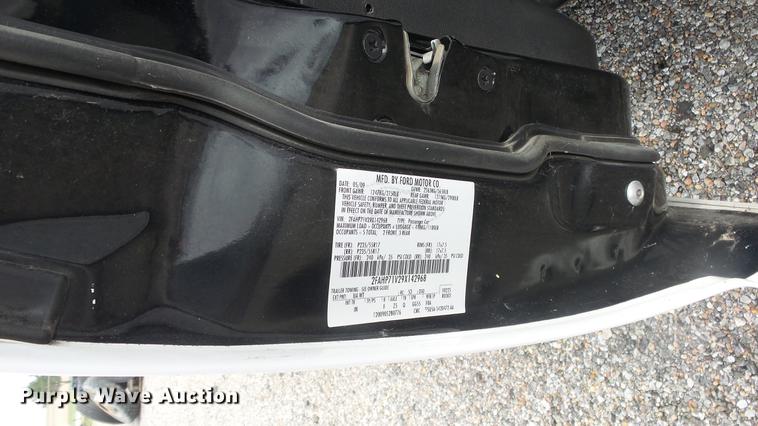 image for item DC1266 2009 Ford Crown Victoria Police Interceptor