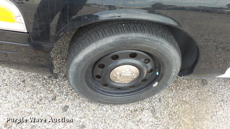 image for item DC1266 2009 Ford Crown Victoria Police Interceptor